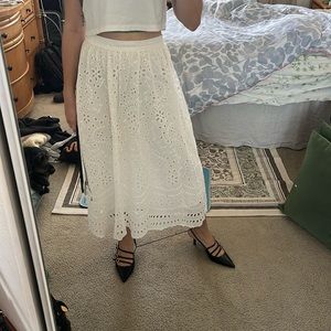 NWT Banana Republic Embroidered Skirt